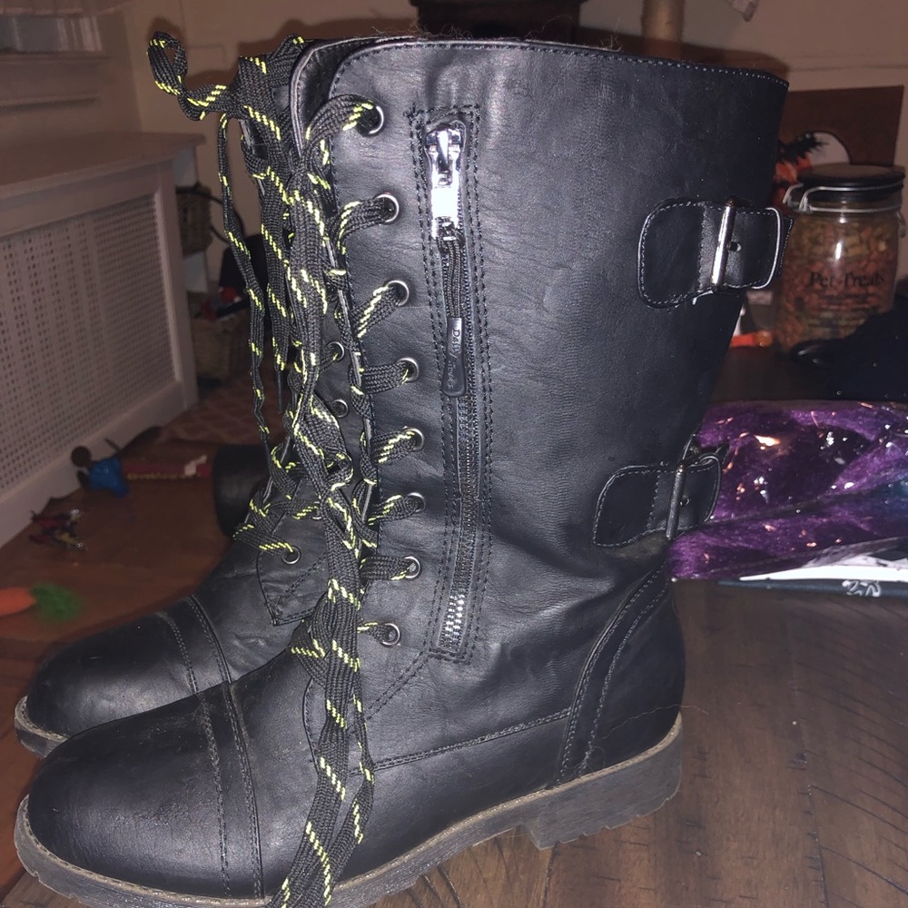 Stash boots